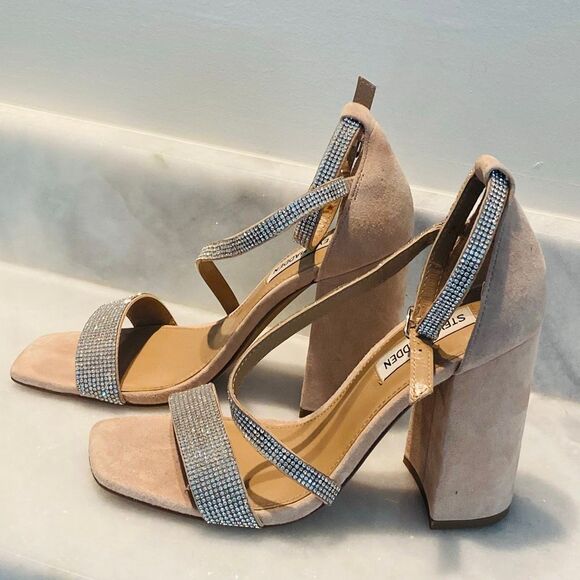 Steve Madden Suede Rhinestone Embellished Block Heel Varali Sandals Nude Sz 7.5 - Picture 3 of 6